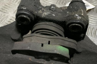 Etrier avant droit (freinage) PEUGEOT 205