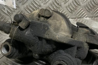 Etrier avant gauche (freinage) PEUGEOT 205