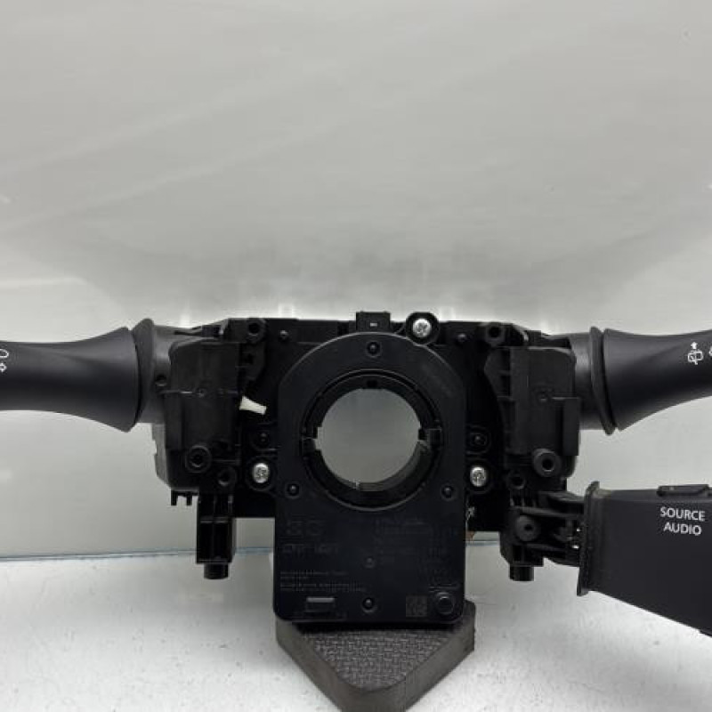 Support commodo (commutateur) RENAULT KADJAR Photo n°1