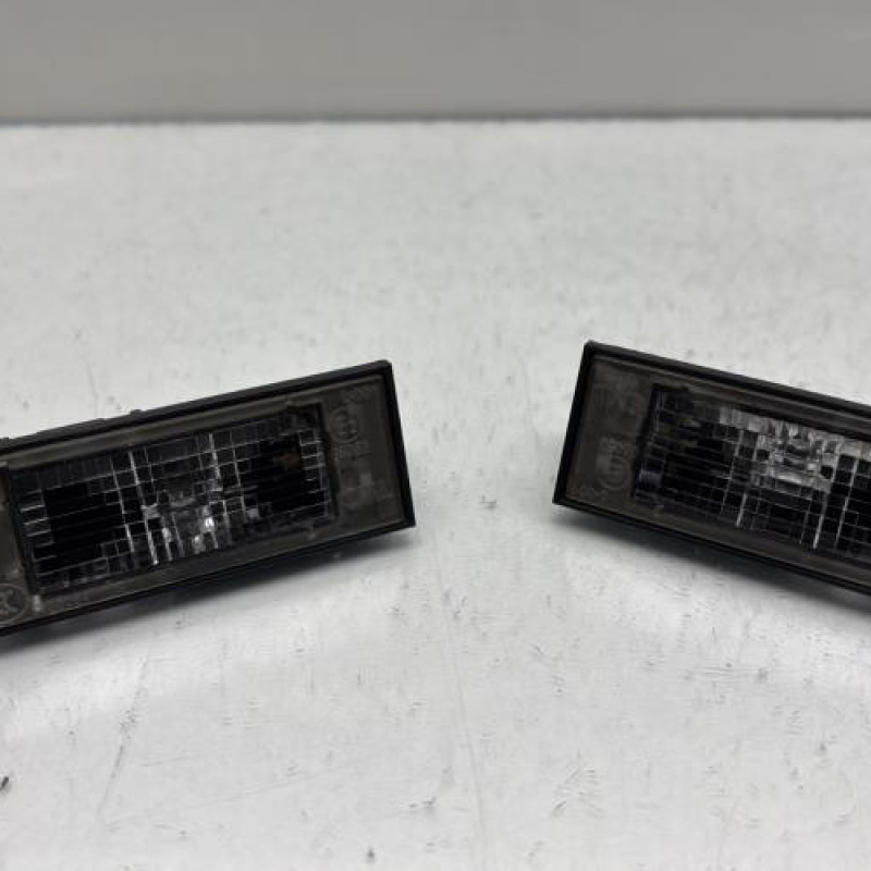 Eclairage de plaque RENAULT KADJAR Photo n°1