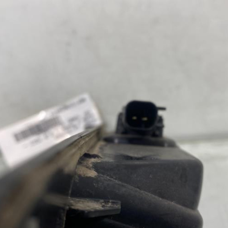 Bouton de coffre FORD KUGA 2 Photo n°3