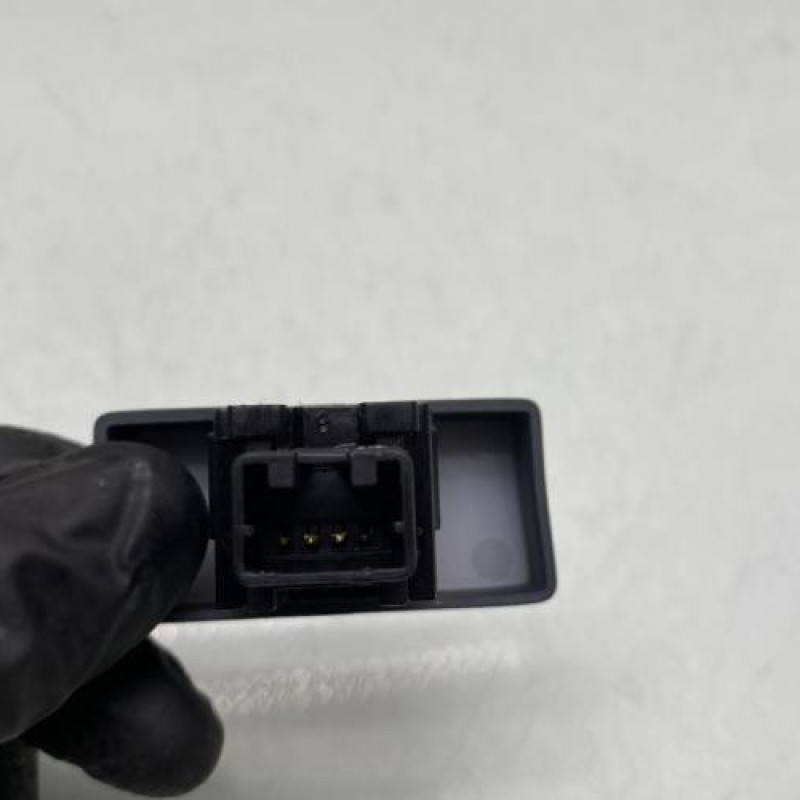 Bouton de warning SUZUKI ALTO 3 Photo n°3