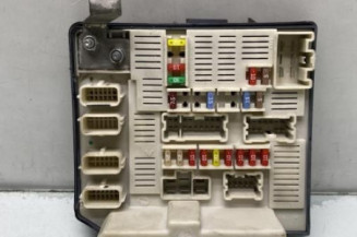 Boitier USM  RENAULT SCENIC 2 Photo n°1