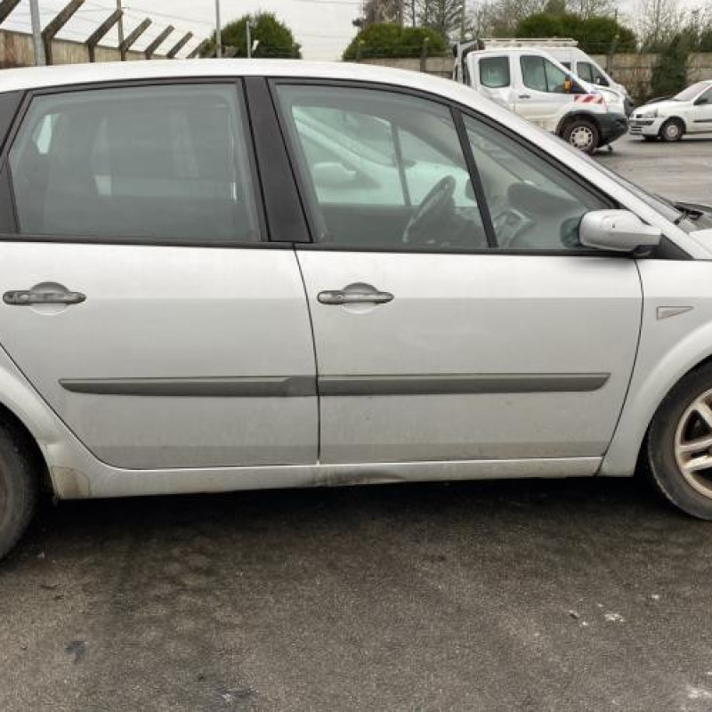 Boitier USM  RENAULT SCENIC 2 Photo n°9