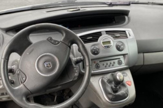 Boitier USM  RENAULT SCENIC 2