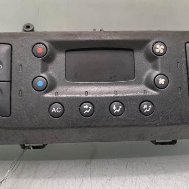 Commande chauffage RENAULT CLIO 2 Photo n°1