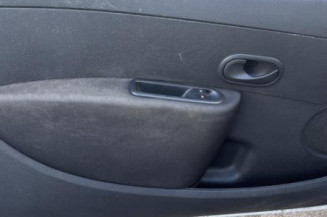 Boitier UCH RENAULT CLIO 3