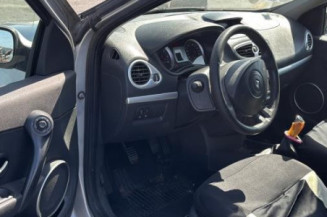 Boitier UPC RENAULT CLIO 3