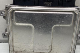 Calculateur moteur RENAULT CLIO 4