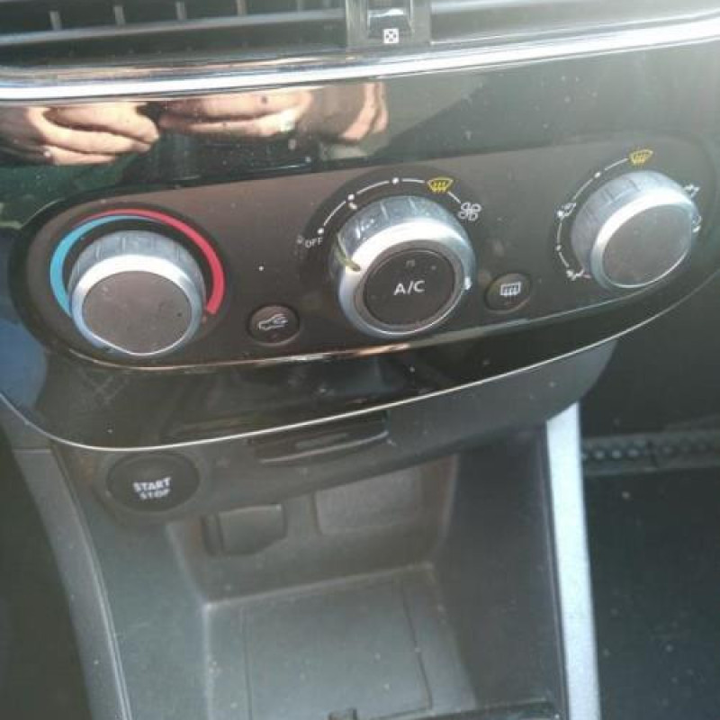 Calculateur moteur RENAULT CLIO 4 Photo n°15