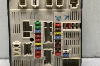 Boitier USM  RENAULT LAGUNA 3 Photo n°1