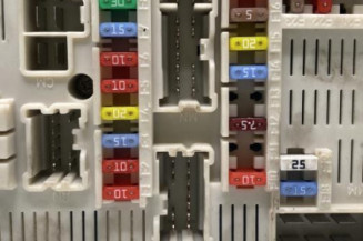 Boitier USM  RENAULT LAGUNA 3