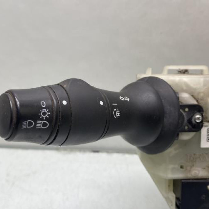 Com (Bloc Contacteur Tournant+Commodo Essuie Glace+Commodo Phare) RENAULT MASTER 3 Photo n°2