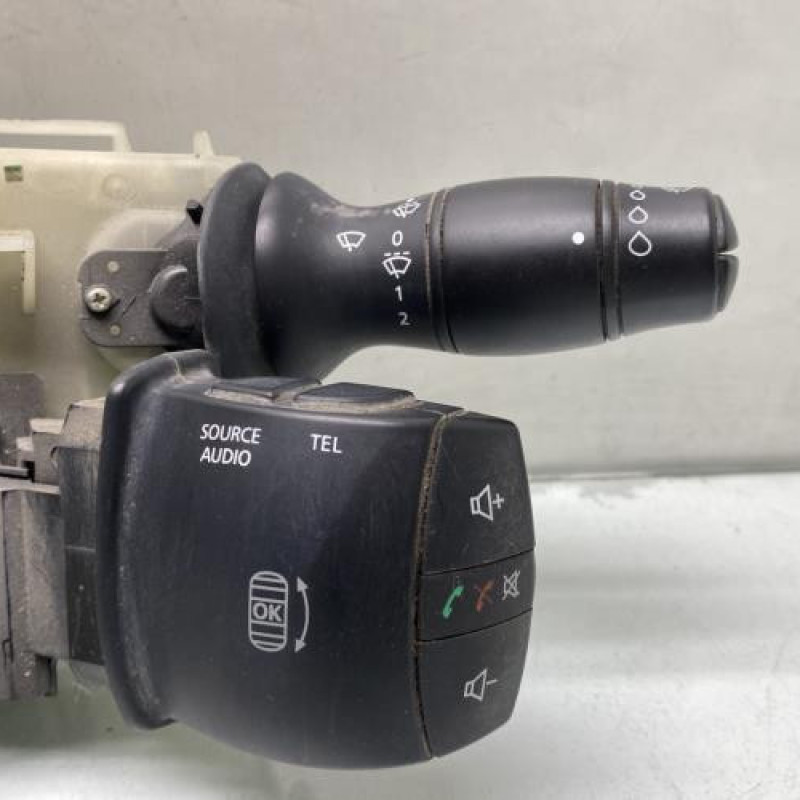 Com (Bloc Contacteur Tournant+Commodo Essuie Glace+Commodo Phare) RENAULT MASTER 3 Photo n°3