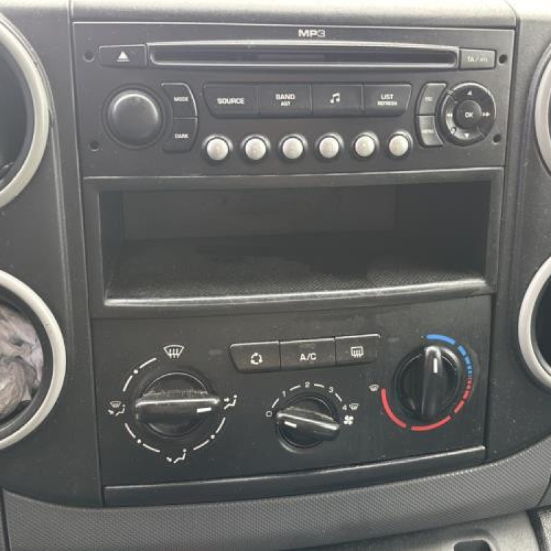 Boitier servitude moteur (BSM) PEUGEOT PARTNER 2 Photo n°19