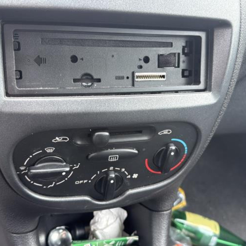 Boitier servitude moteur (BSM) PEUGEOT 206 Photo n°10