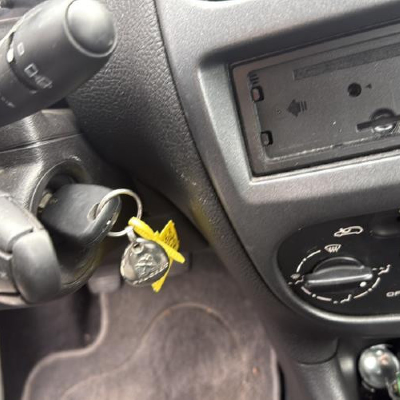 Boitier servitude moteur (BSM) PEUGEOT 206 Photo n°11