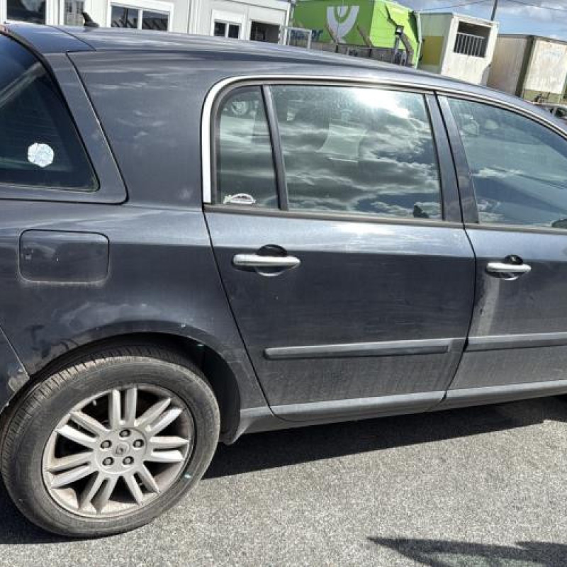 Etrier arriere gauche (freinage) RENAULT VEL SATIS Photo n°13