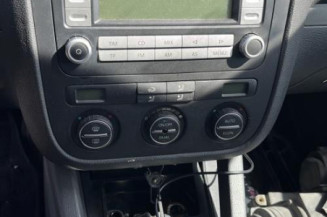 Calculateur moteur VOLKSWAGEN GOLF 5