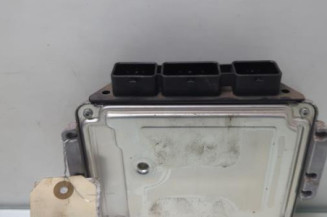 Calculateur moteur PEUGEOT 307