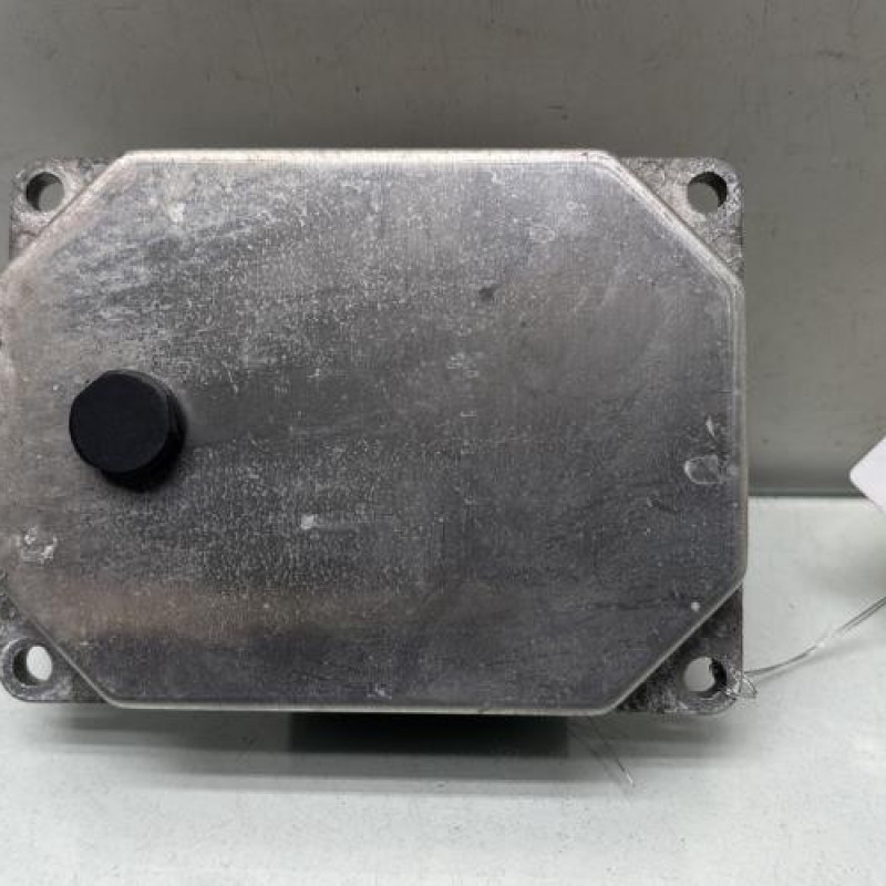 Calculateur moteur FIAT PUNTO EVO 3 Photo n°4