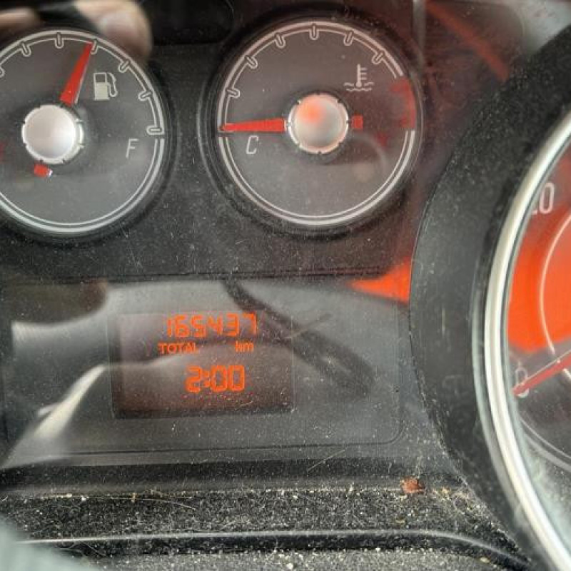 Calculateur moteur FIAT PUNTO EVO 3 Photo n°15