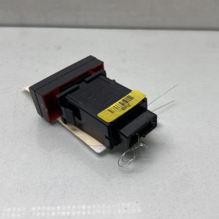 Bouton de warning HYUNDAI I 10 2