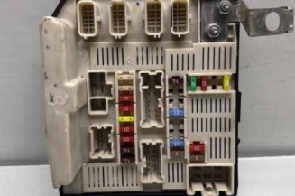 Boitier USM  RENAULT GRAND SCENIC 2 Photo n°1