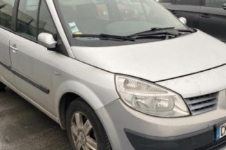 Boitier USM  RENAULT GRAND SCENIC 2