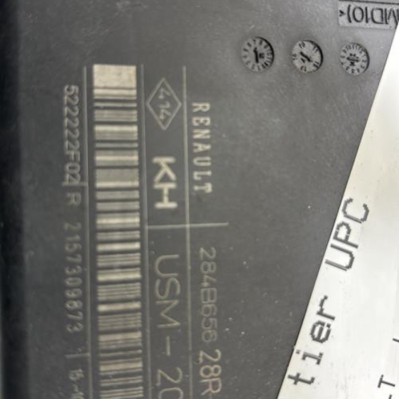 Boitier USM  RENAULT GRAND SCENIC 3 Photo n°2