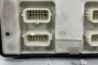 Boitier USM  RENAULT GRAND SCENIC 3