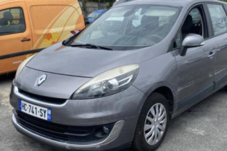 Boitier USM  RENAULT GRAND SCENIC 3