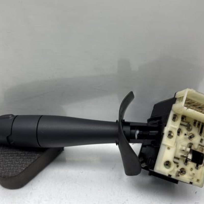 Commodo d'essuie glaces RENAULT CLIO 2 Photo n°3