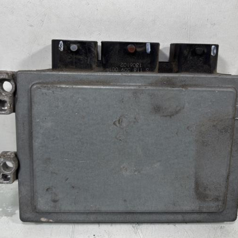 Calculateur moteur FORD FIESTA 6 Photo n°2