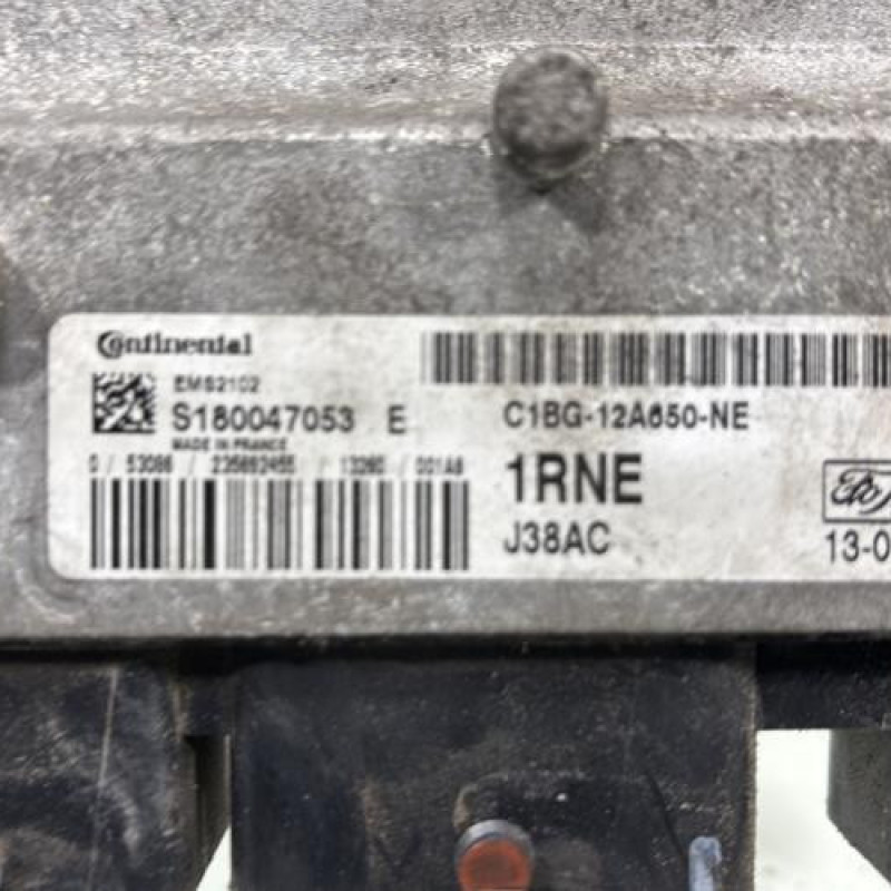 Calculateur moteur FORD FIESTA 6 Photo n°3