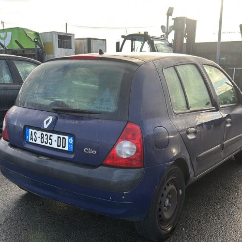 Eclairage de plaque RENAULT CLIO 2 Photo n°7