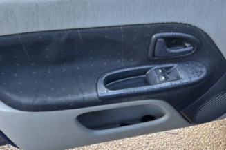 Eclairage de plaque RENAULT CLIO 2