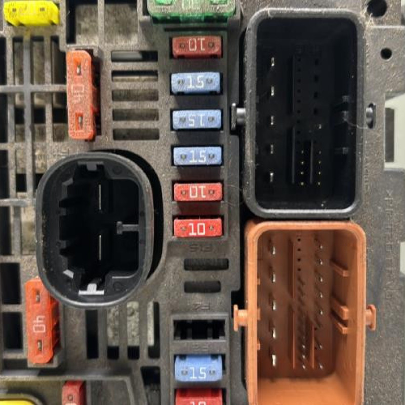 Boitier servitude moteur (BSM) CITROEN C4 1 Photo n°2