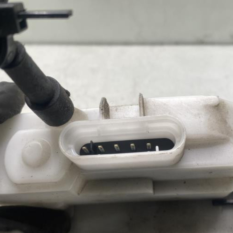 Serrure avant gauche CITROEN C2 Photo n°6