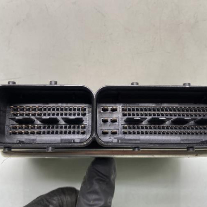 Calculateur moteur OPEL CORSA D Photo n°3