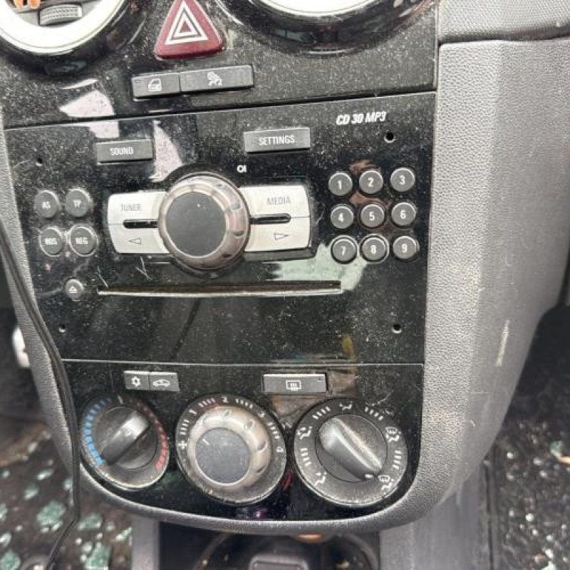 Calculateur moteur OPEL CORSA D Photo n°14