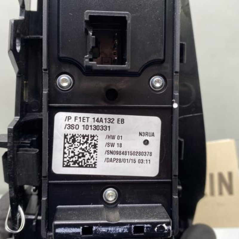 Commande retroviseurs FORD FIESTA 6 Photo n°4