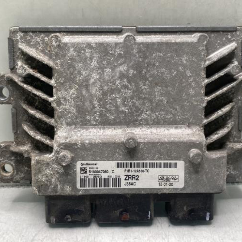 Calculateur moteur FORD FIESTA 6 Photo n°1