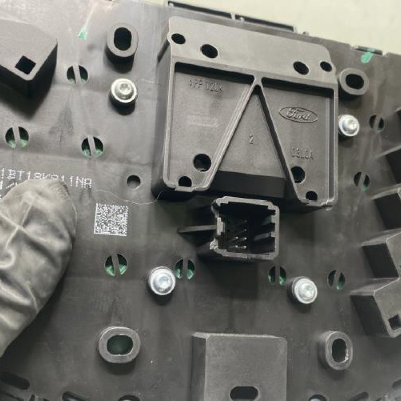 Bouton de warning FORD FIESTA 6 Photo n°3