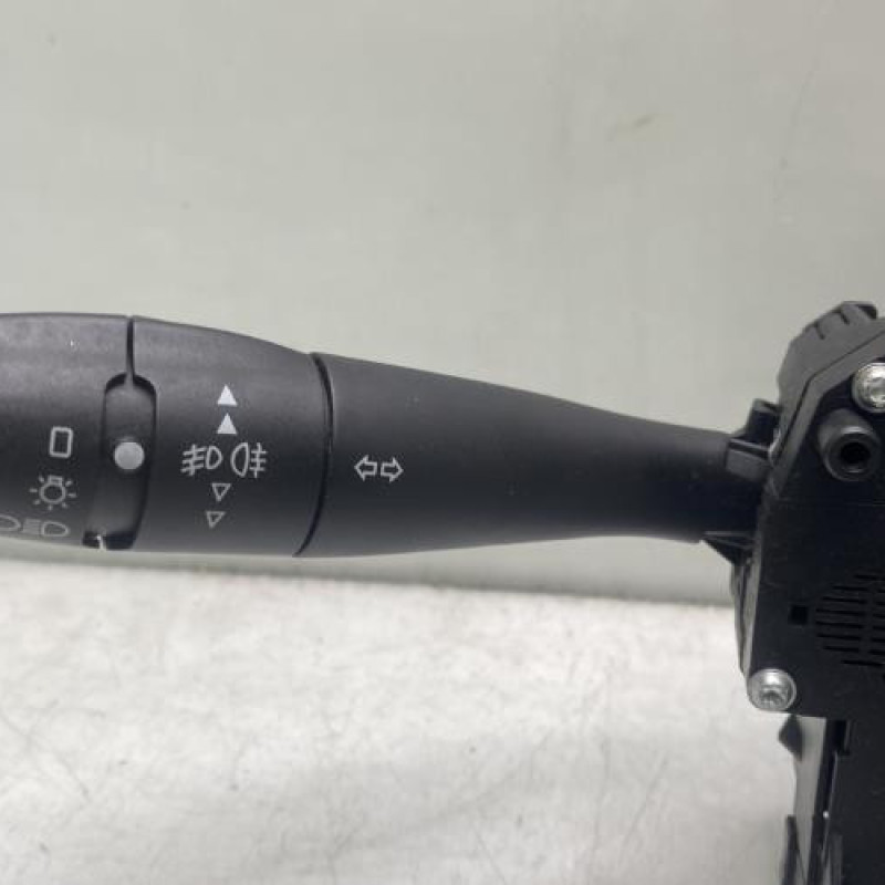 Com (Bloc Contacteur Tournant+Commodo Essuie Glace+Commodo Phare) PEUGEOT 207 Photo n°3