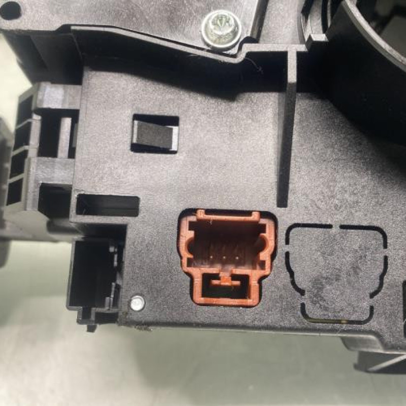 Com (Bloc Contacteur Tournant+Commodo Essuie Glace+Commodo Phare) PEUGEOT 207 Photo n°6