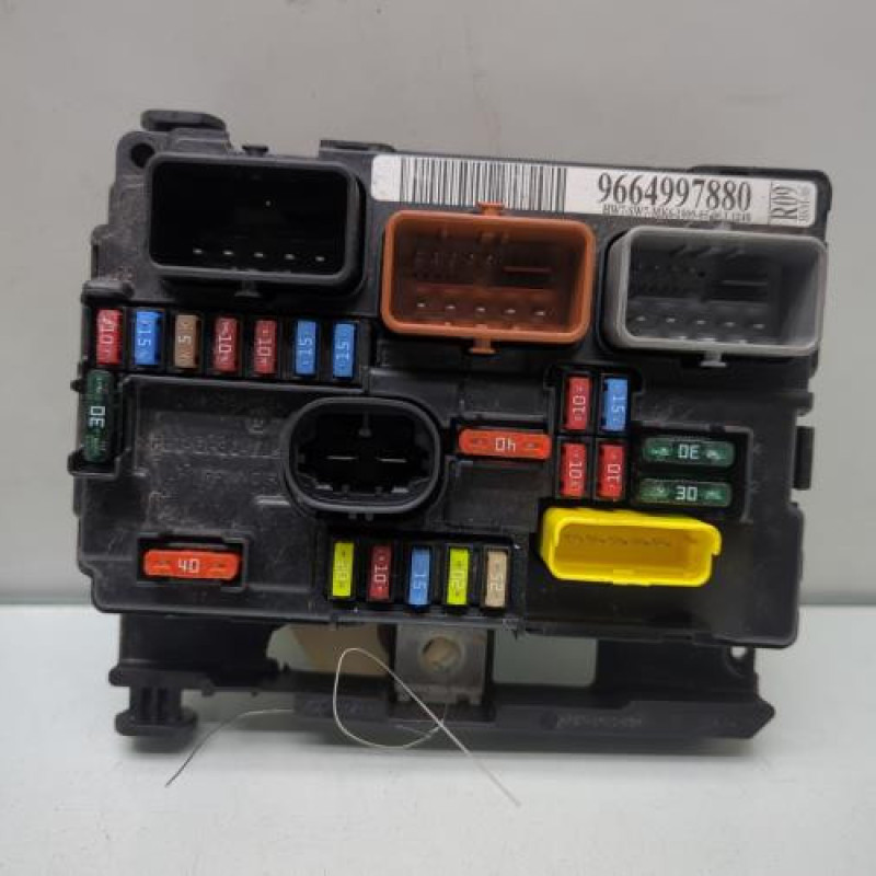 Boitier servitude moteur (BSM) PEUGEOT 207 Photo n°1