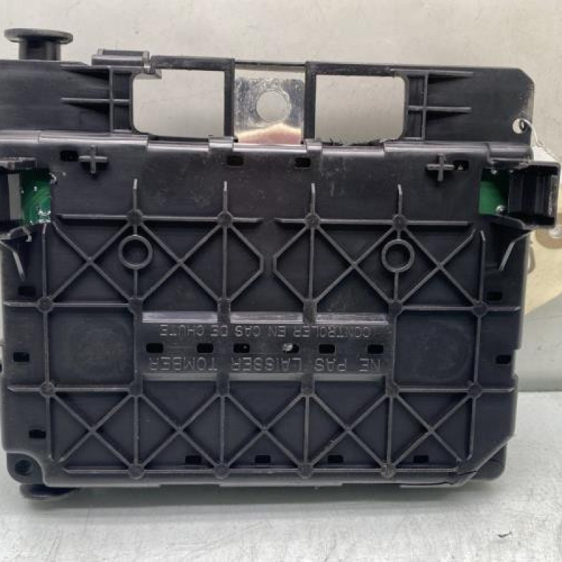 Boitier servitude moteur (BSM) CITROEN XSARA PICASSO Photo n°4