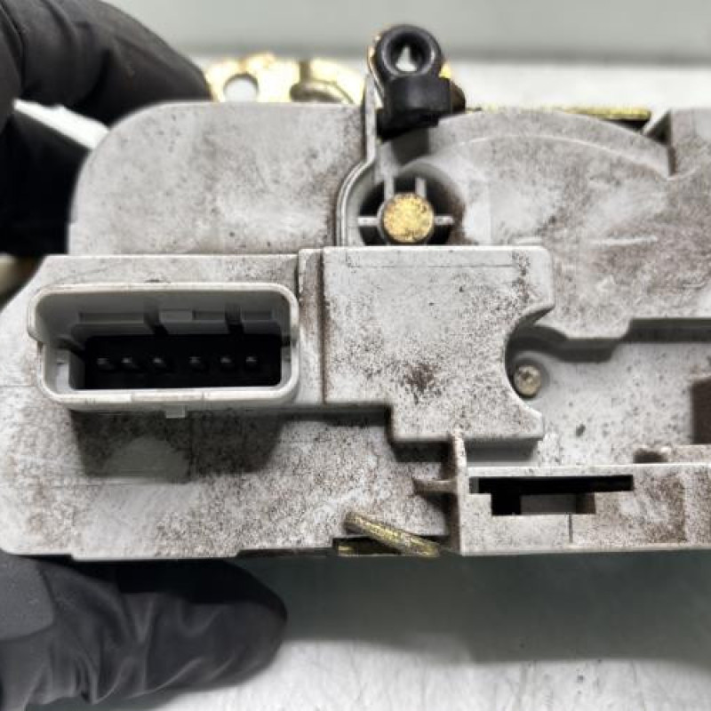 Serrure avant gauche PEUGEOT 307 Photo n°4