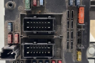 Boitier servitude moteur (BSM) PEUGEOT 307